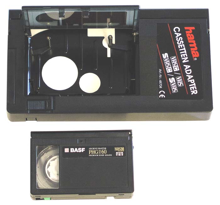 Adaptér VHS/VHS-C k vložení do videorekordéru VHS Adaptér VHS/VHS-C k vložení do videorekordéru VHS