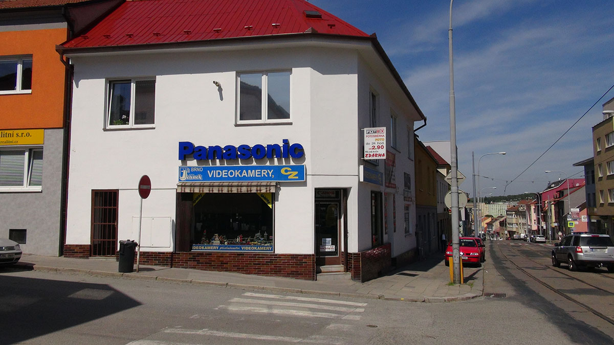 Fotografie pořízená videokamerou SONY PJ780 - Naše prodejna