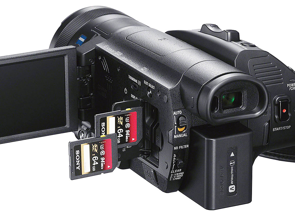Videokamera Sony AX700 - dva sloty na karty Videokamera Sony AX700 - dva sloty na karty