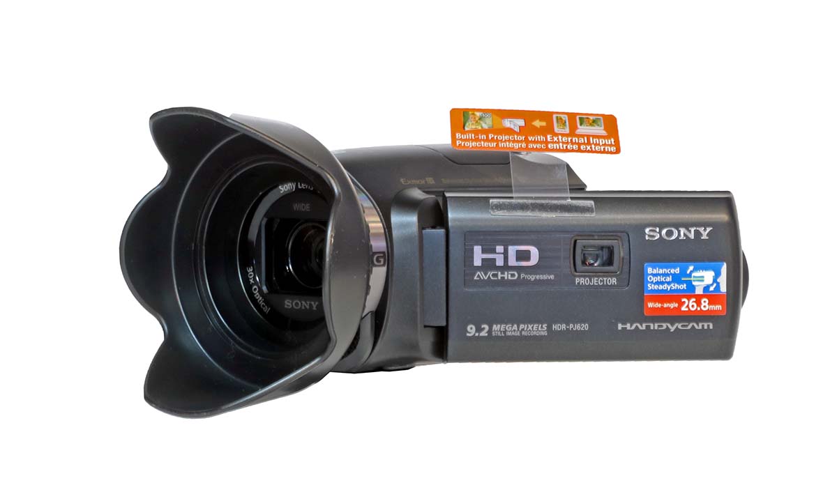 Videokamery SONY HDR-PJ620 - sluneční clona Videokamery SONY HDR-PJ620 - sluneční clona
