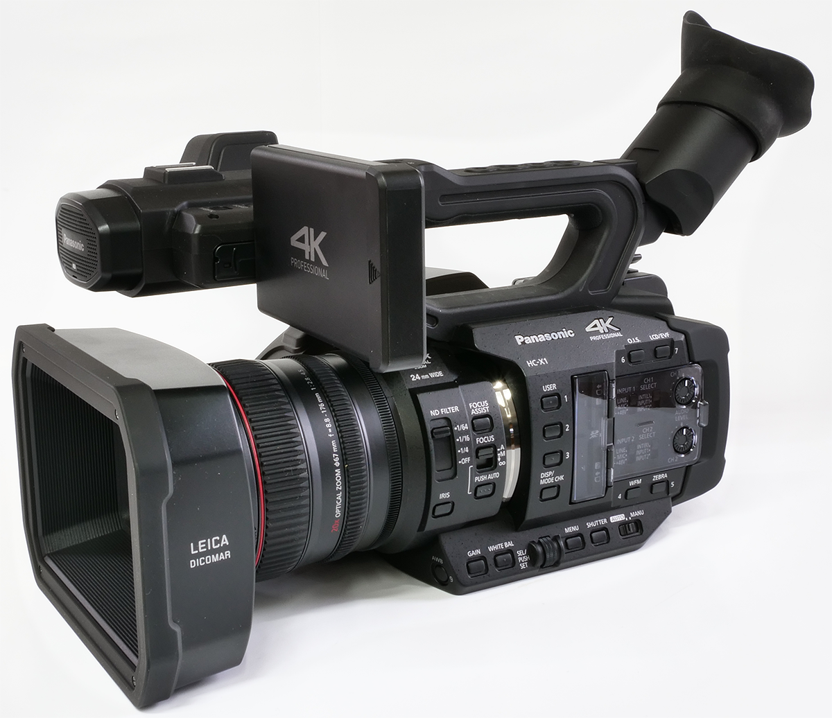 Videokamera Panasonic HC-X1 s vysunutým LCD Videokamera Panasonic HC-X1 s vysunutým LCD