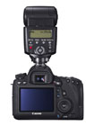 Zadní pohled na digi-zrcadlovku CANON EOS 6D (Klik zvětší)
