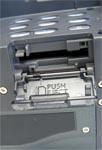 Detail slotu paměové SD-karty (Klikni pro zvětšení)